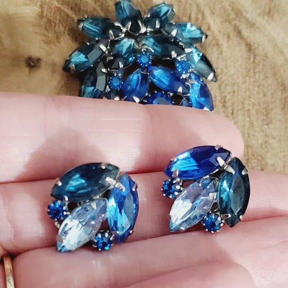 Vtg Juliana blue demi Parure brooch earrings clip on Stunning set ombre 50's 60' - Picture 4 of 16